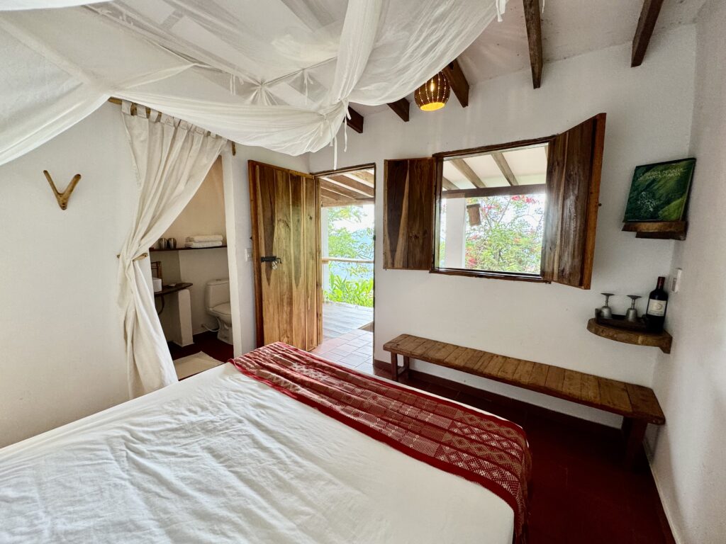 MUNDO NUEVO ECO LODGE MINCA COLIBRI VISTA
